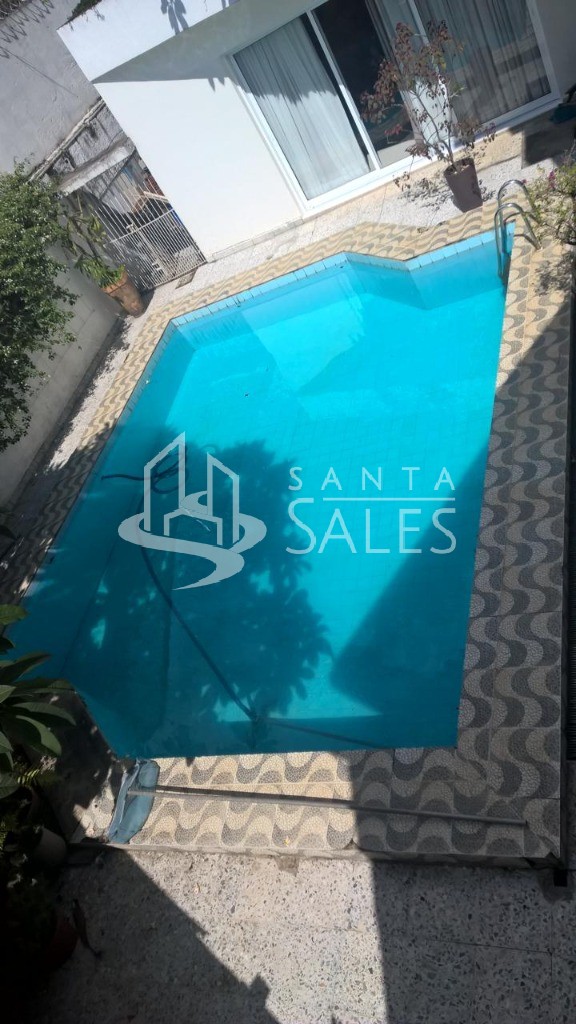 Casa à venda com 4 quartos, 600m² - Foto 15