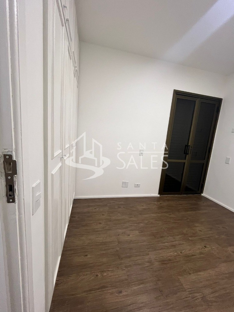 Apartamento à venda com 3 quartos, 140m² - Foto 13