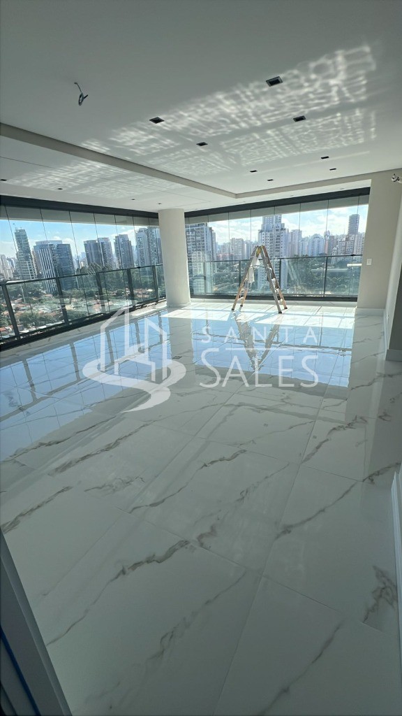 Apartamento para alugar com 3 quartos, 168m² - Foto 2