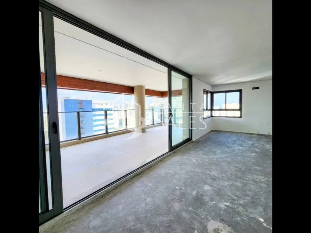 Apartamento, 3 quartos, 232 m² - Foto 1