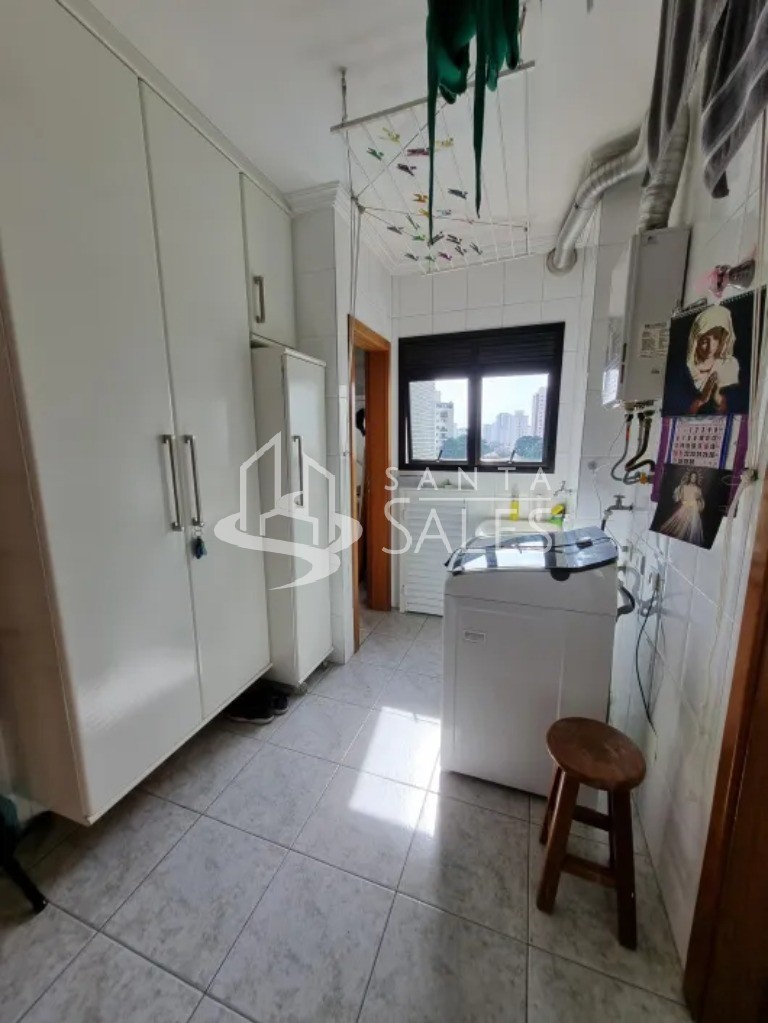 Apartamento à venda com 3 quartos, 156m² - Foto 7