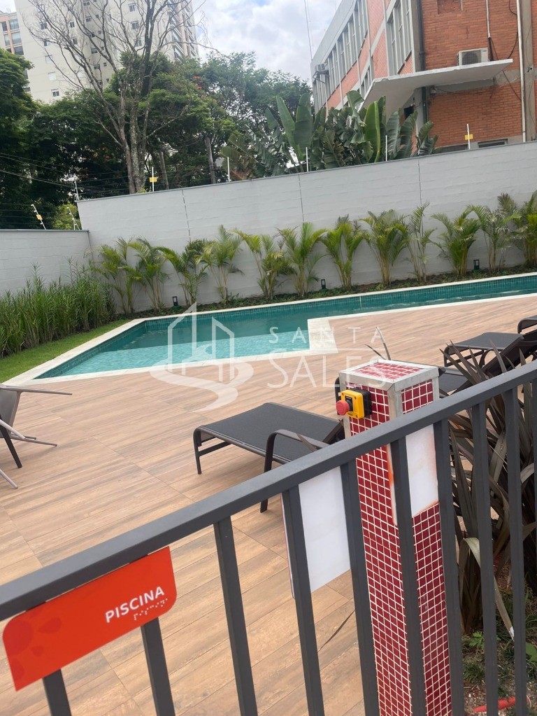 Apartamento à venda com 2 quartos, 37m² - Foto 23