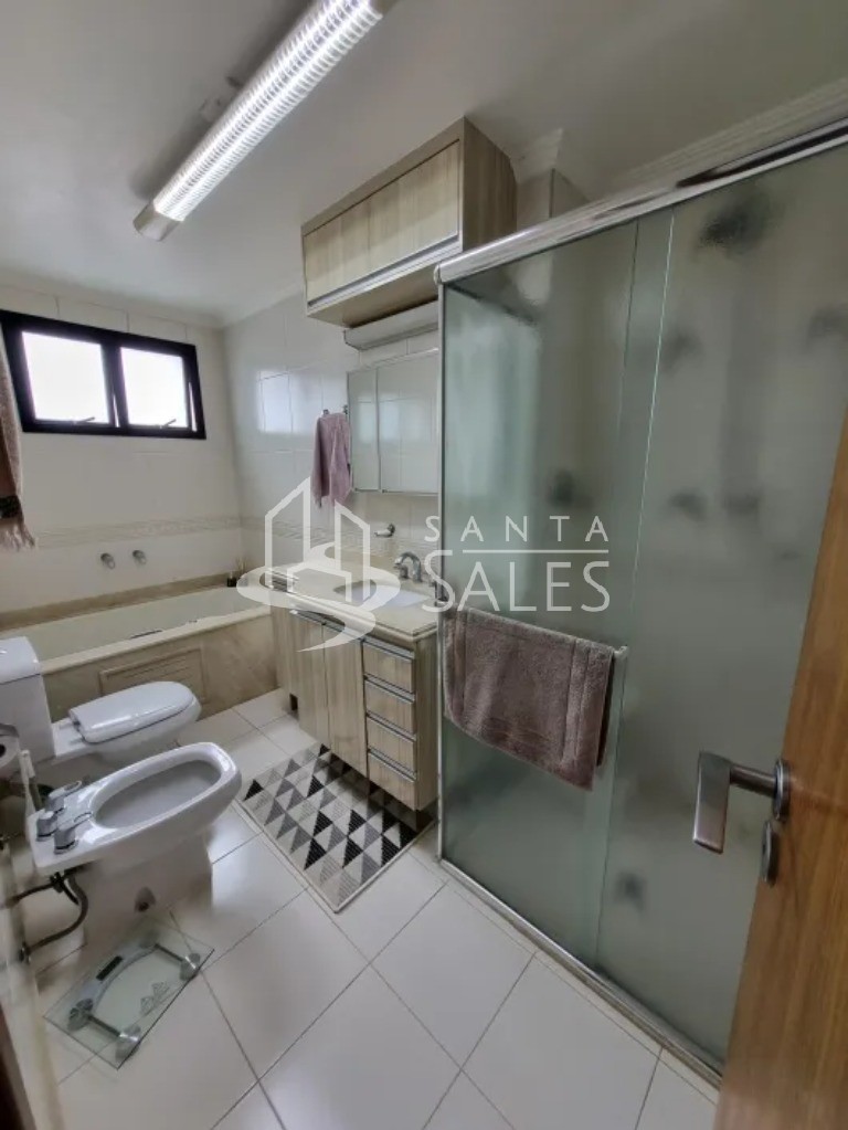 Apartamento à venda com 3 quartos, 156m² - Foto 12