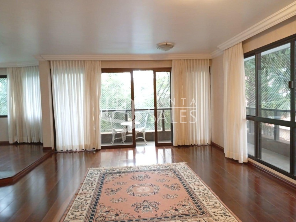 Apartamento, 3 quartos, 200 m² - Foto 1