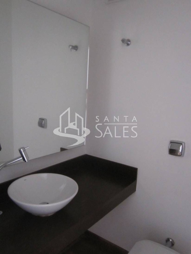 Apartamento para alugar com 4 quartos, 226m² - Foto 13