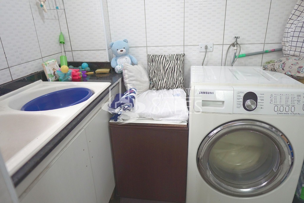 Sobrado, 6 quartos, 272 m² - Foto 17