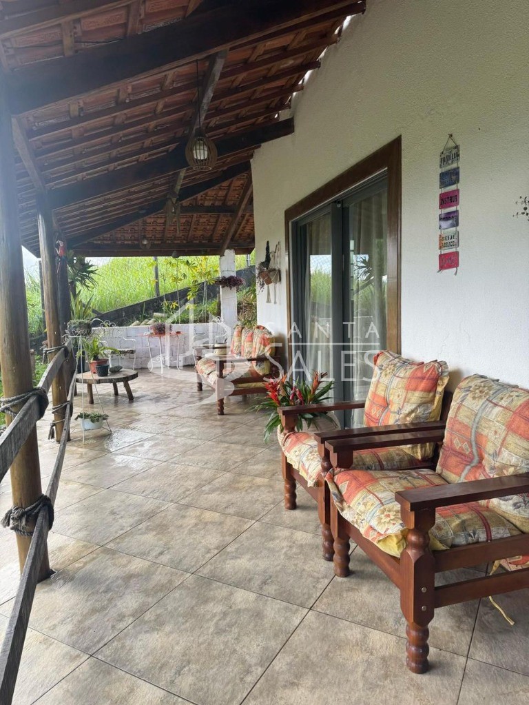 Chácara à venda com 3 quartos, 1000m² - Foto 1
