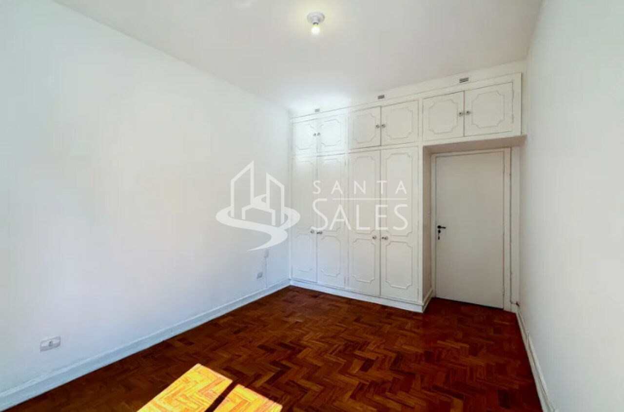 Apartamento para alugar com 4 quartos, 204m² - Foto 13