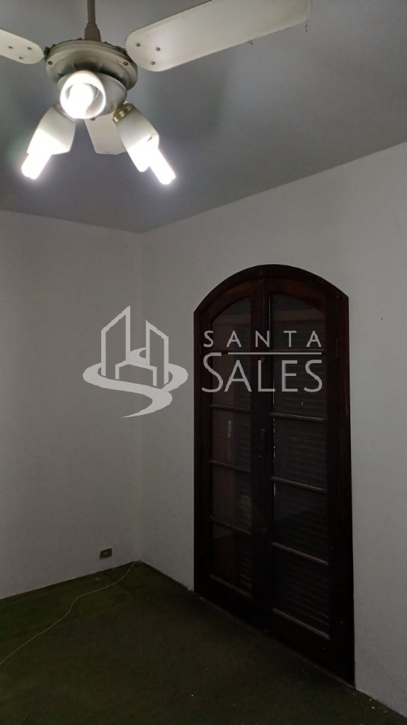 Casa para alugar com 4 quartos, 360m² - Foto 5