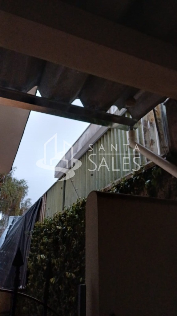 Casa para alugar com 4 quartos, 360m² - Foto 9