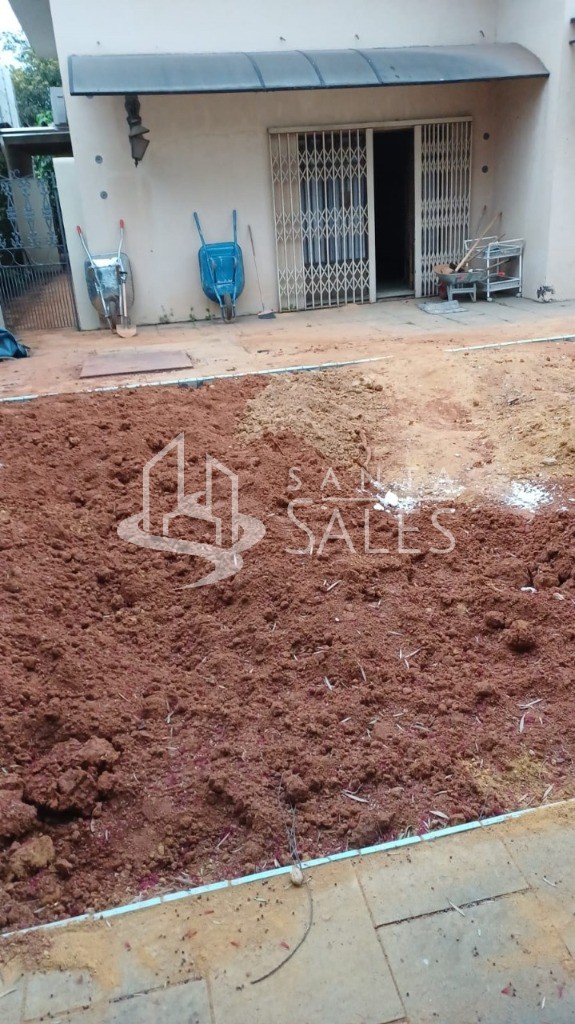 Casa para alugar com 4 quartos, 360m² - Foto 20