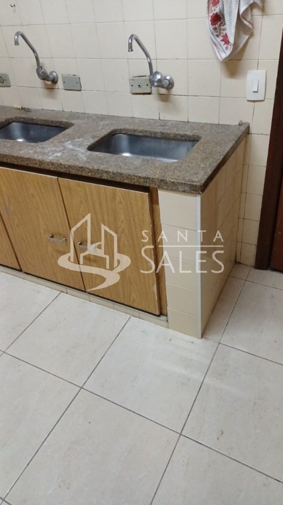 Casa para alugar com 4 quartos, 360m² - Foto 22