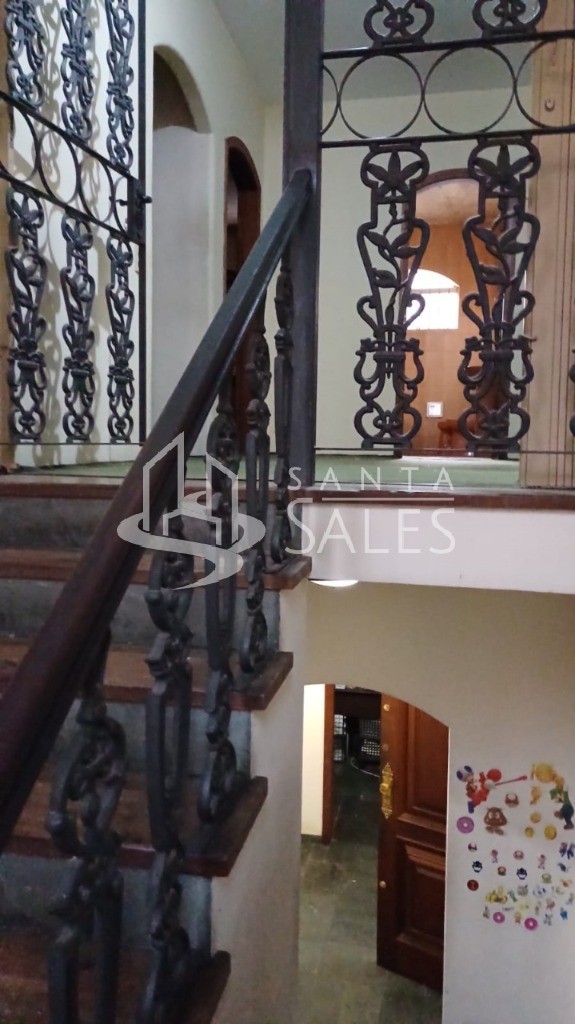 Casa para alugar com 4 quartos, 360m² - Foto 30