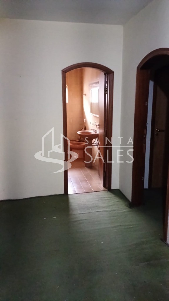 Casa para alugar com 4 quartos, 360m² - Foto 32