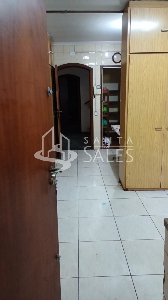 Casa para alugar com 4 quartos, 360m² - Foto 39