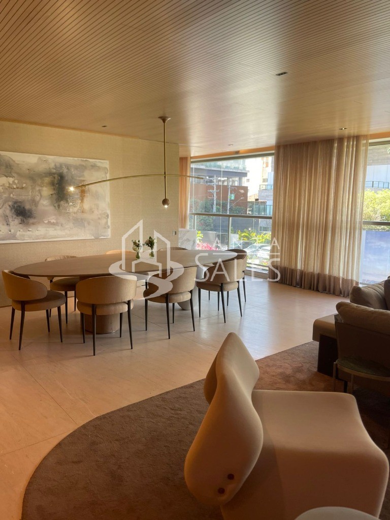 Apartamento, 3 quartos, 178 m² - Foto 1