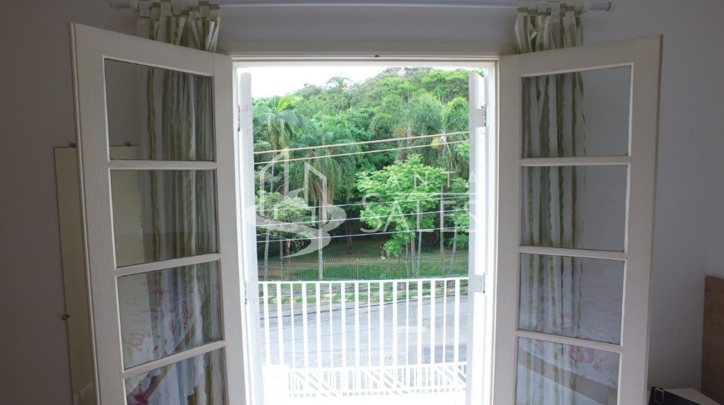 Casa, 3 quartos, 250 m² - Foto 19