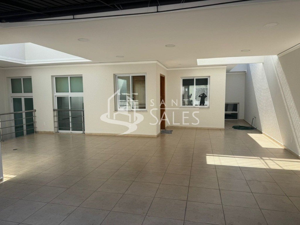 Casa, 3 quartos, 228 m² - Foto 2