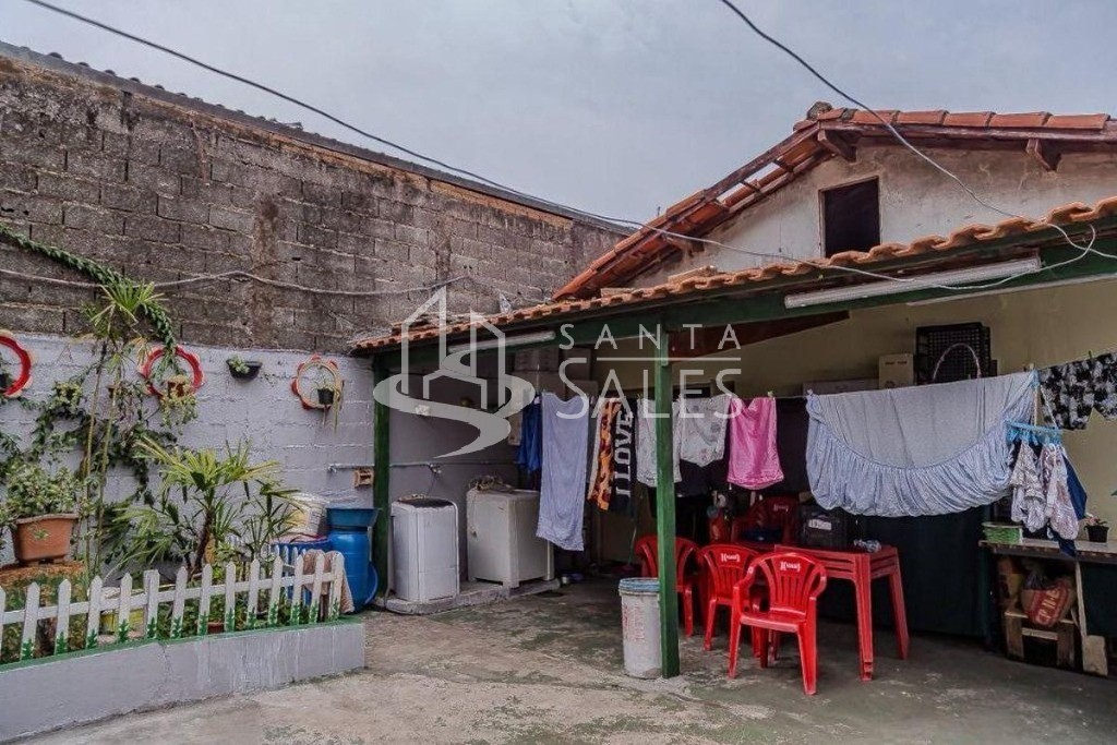 Casa à venda com 6 quartos, 330m² - Foto 16