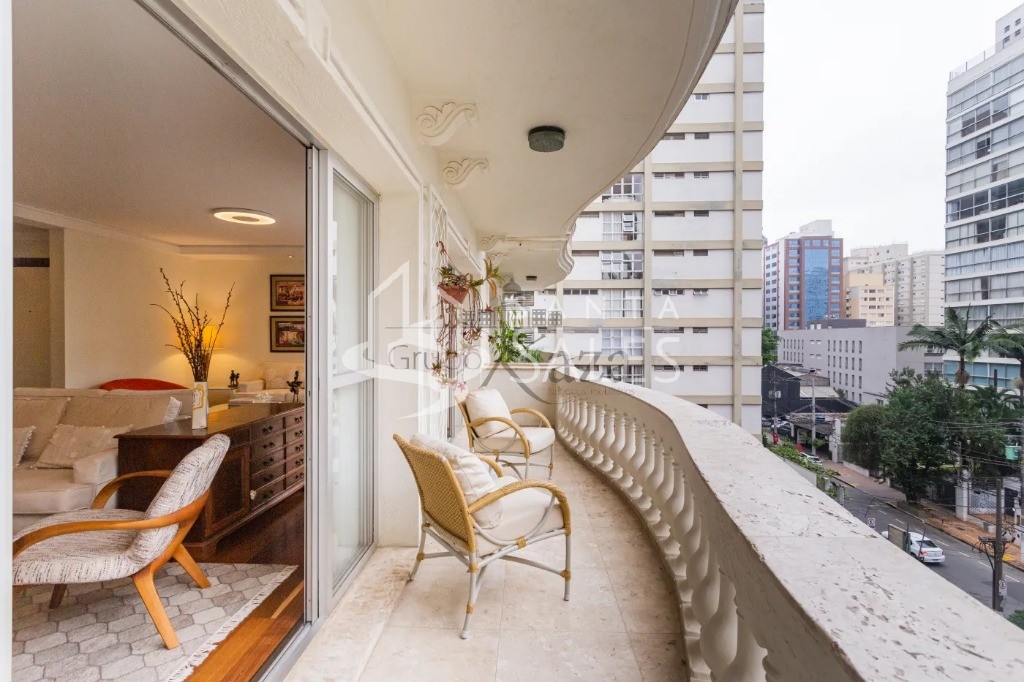 Apartamento, 3 quartos, 220 m² - Foto 2