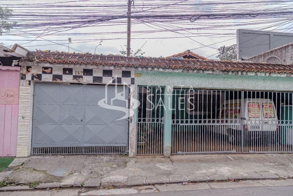 Casa à venda com 6 quartos, 330m² - Foto 1