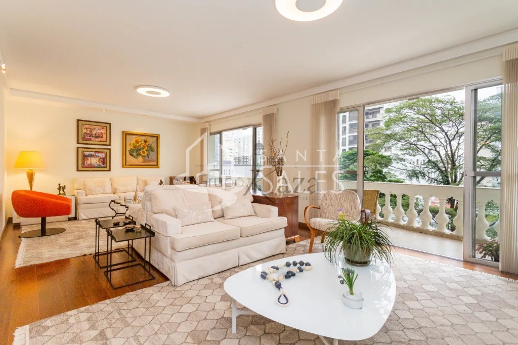 Apartamento, 3 quartos, 220 m² - Foto 1