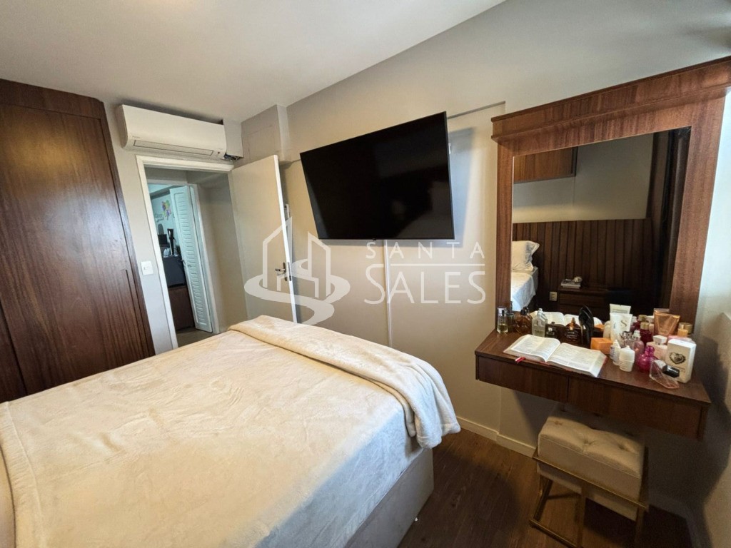 Apartamento para alugar com 3 quartos, 101m² - Foto 13