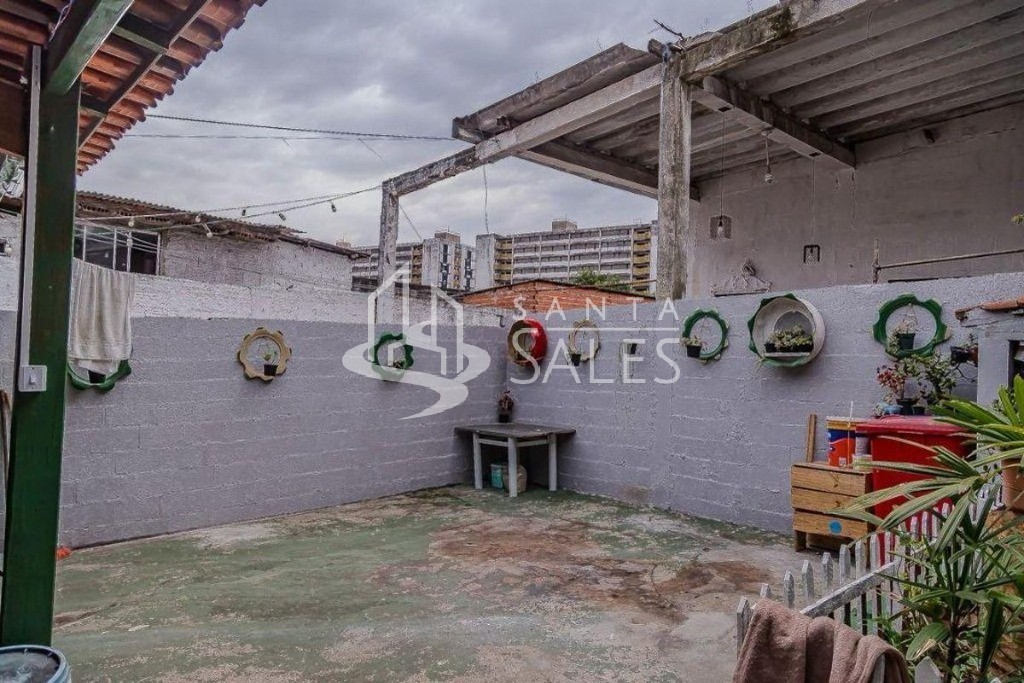 Casa à venda com 6 quartos, 330m² - Foto 11
