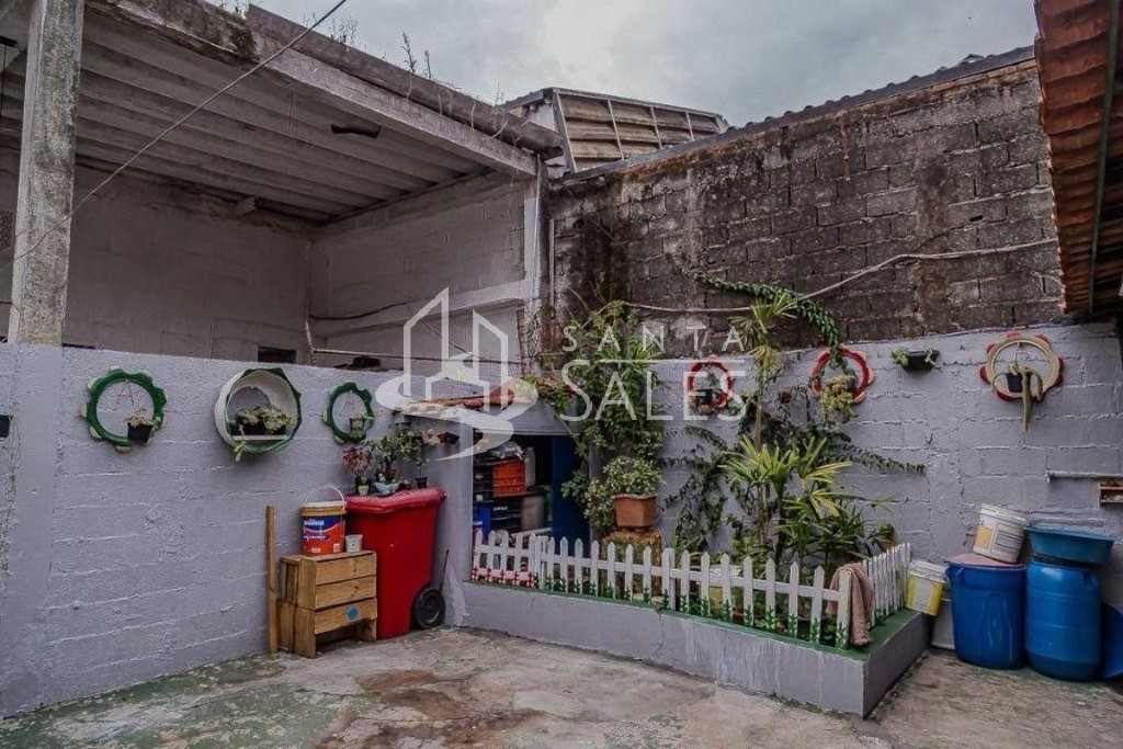 Casa à venda com 6 quartos, 330m² - Foto 14