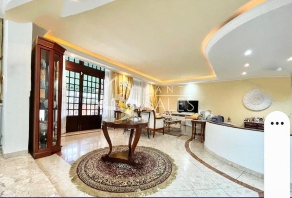 Sobrado, 4 quartos, 269 m² - Foto 1