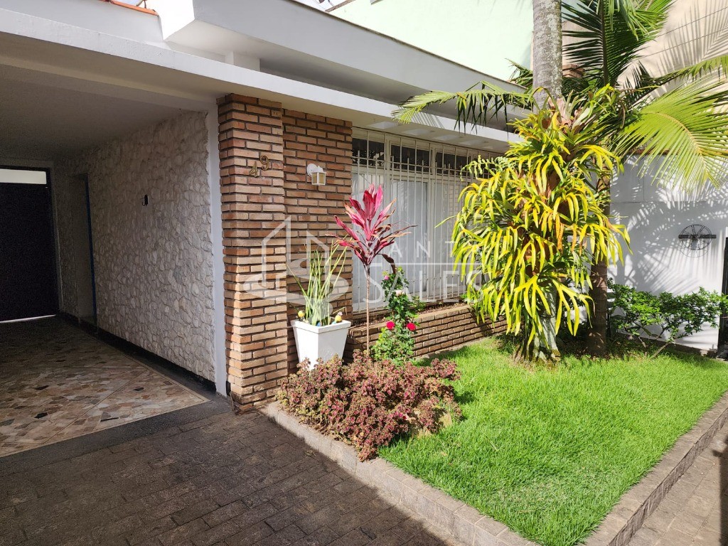Casa, 2 quartos, 159 m² - Foto 1