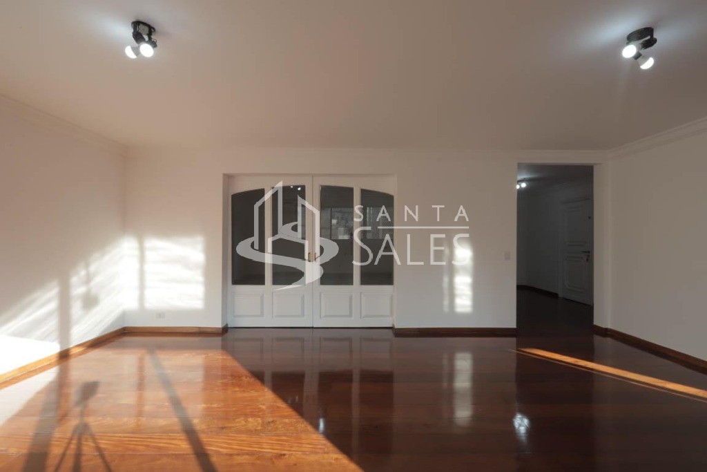 Apartamento, 3 quartos, 240 m² - Foto 2