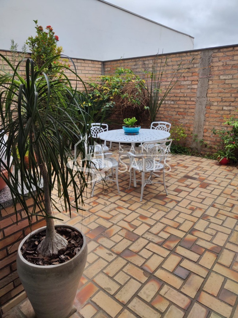 Casa, 3 quartos, 220 m² - Foto 31