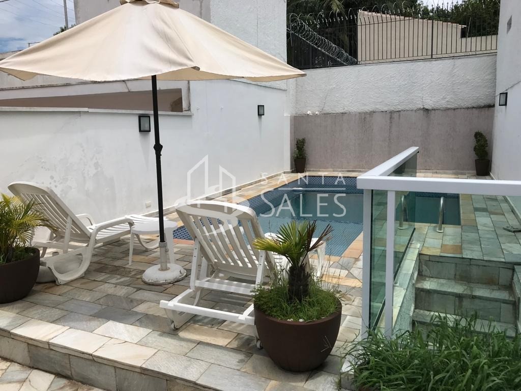 Sobrado, 3 quartos, 249 m² - Foto 1