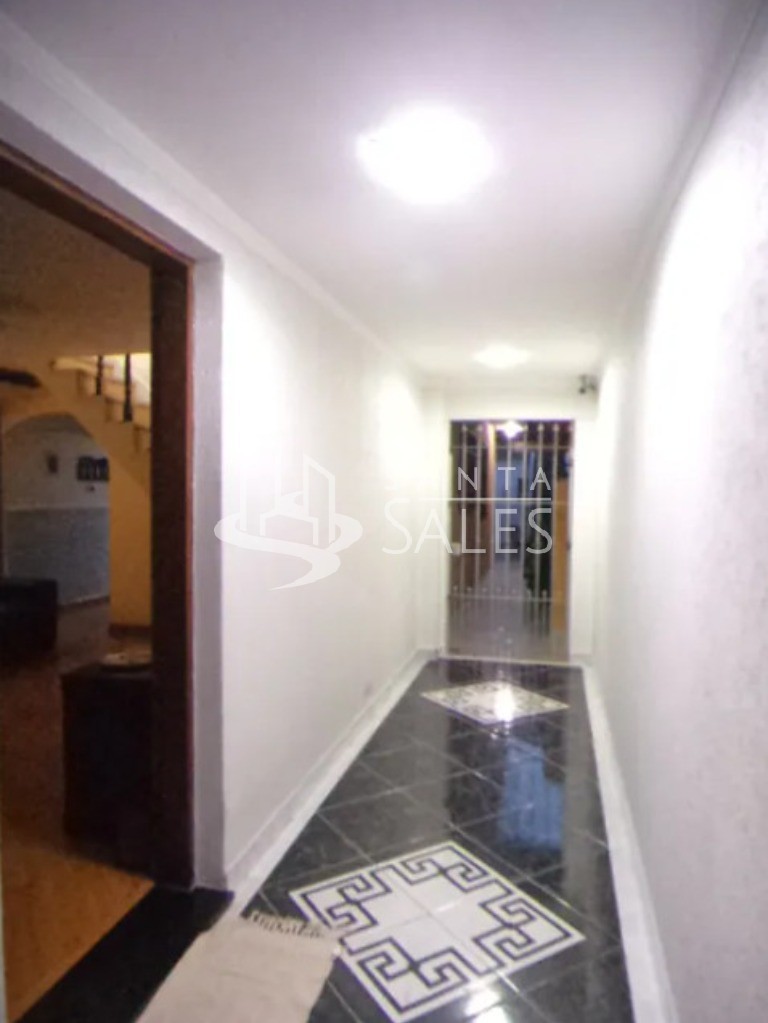 Casa, 3 quartos, 246 m² - Foto 1