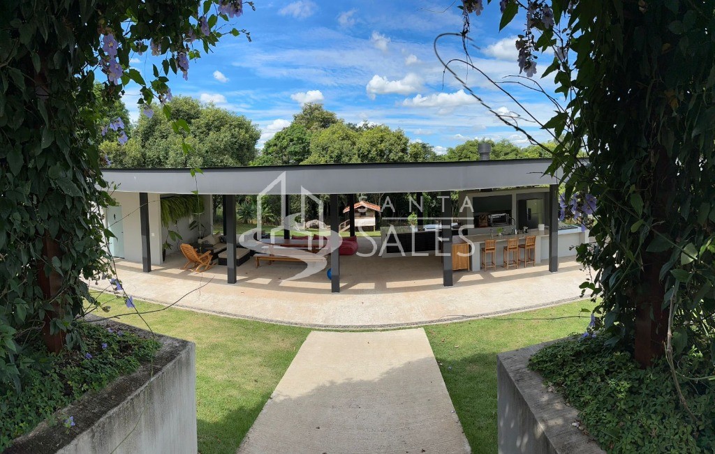 Sítio, 5 quartos, 2636 m² - Foto 1