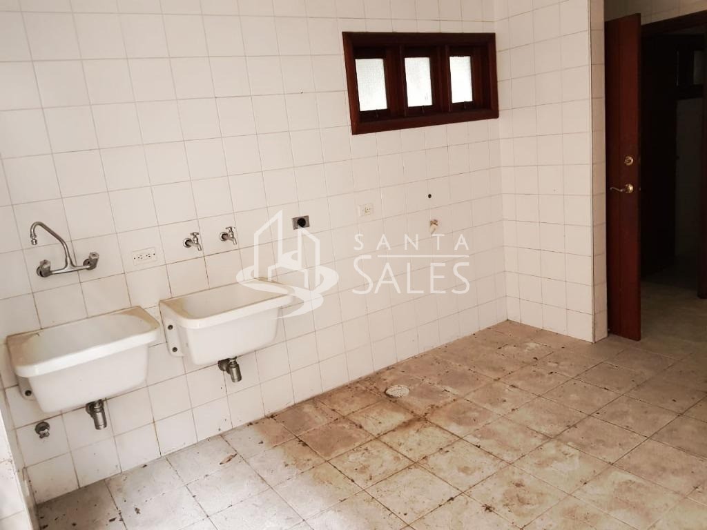 Sobrado, 8 quartos, 527 m² - Foto 10