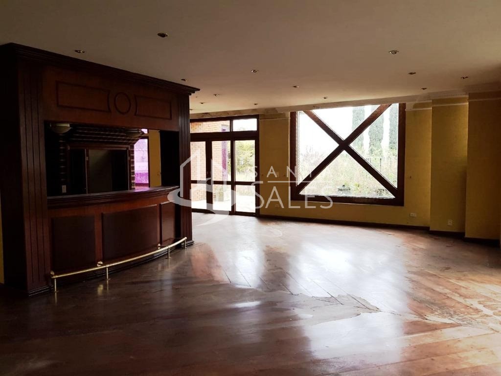 Sobrado, 8 quartos, 527 m² - Foto 3
