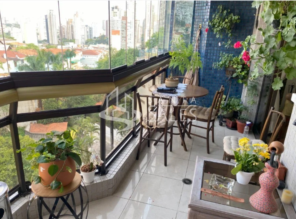 Apartamento, 3 quartos, 175 m² - Foto 1