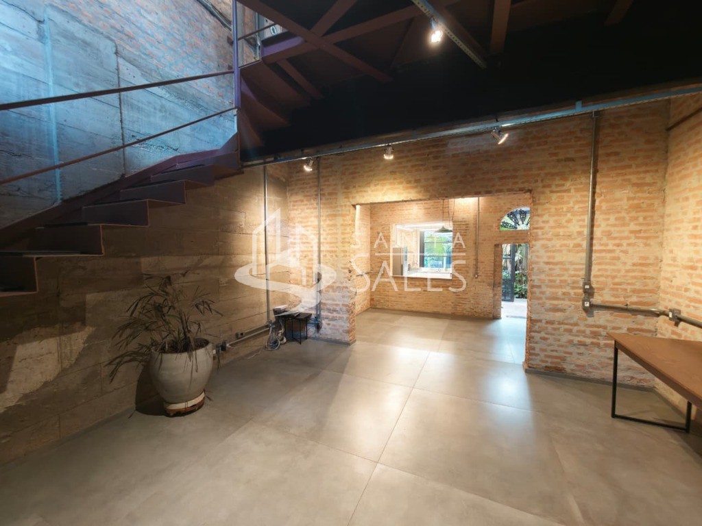 Sobrado, 2 quartos, 230 m² - Foto 1