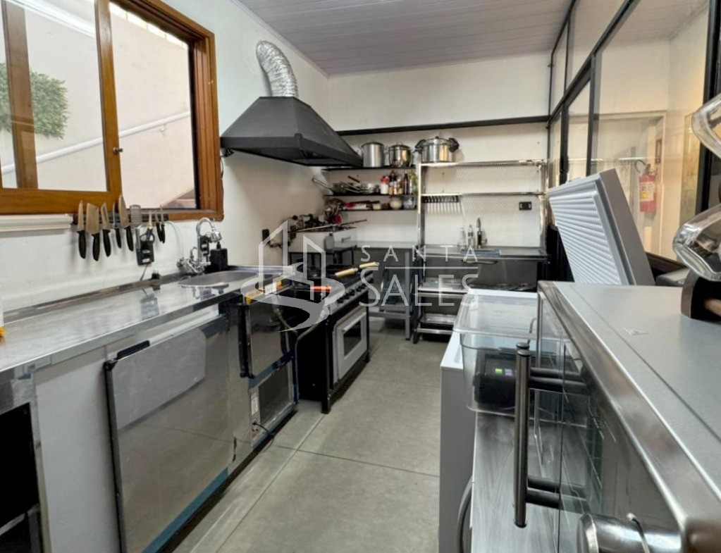 Casa, 1 quarto, 220 m² - Foto 4