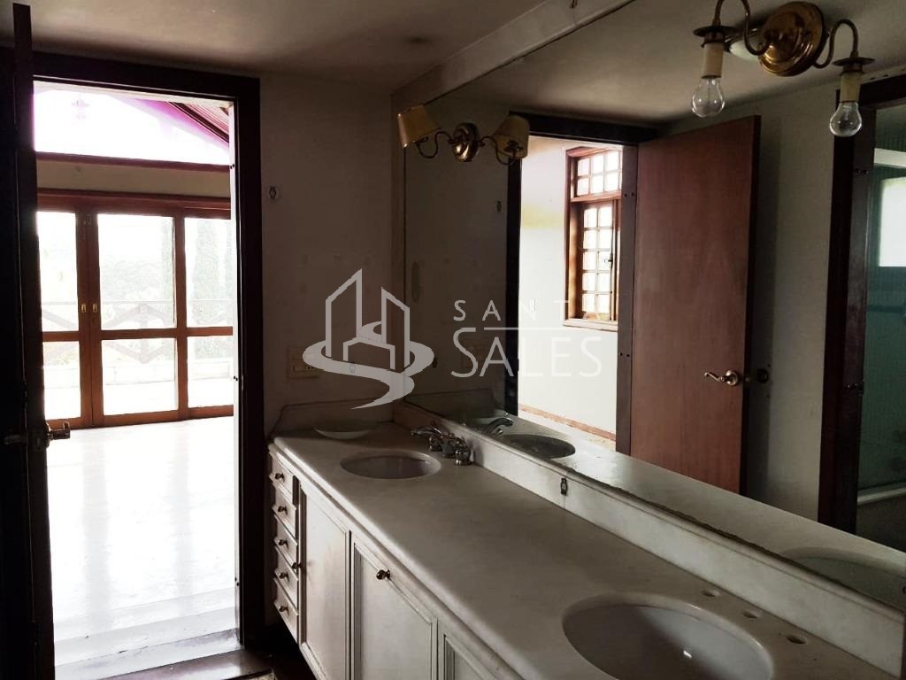 Sobrado, 8 quartos, 527 m² - Foto 9