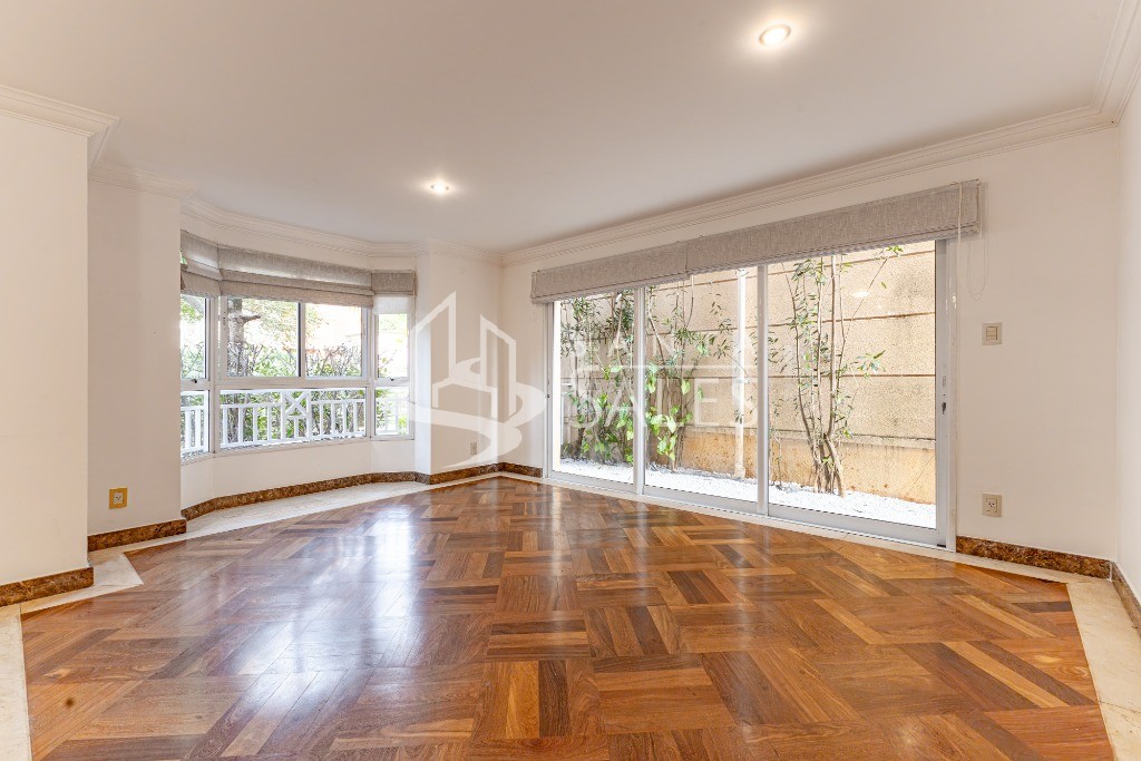 Casa, 6 quartos, 568 m² - Foto 4