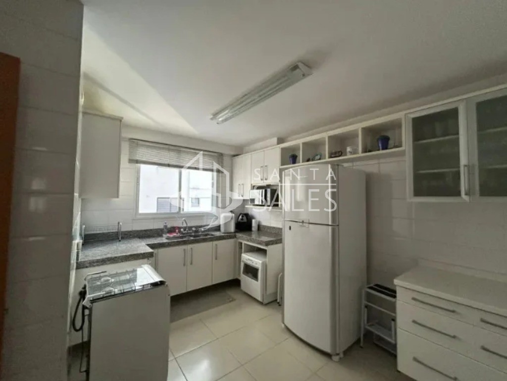 Apartamento, 3 quartos, 131 m² - Foto 2