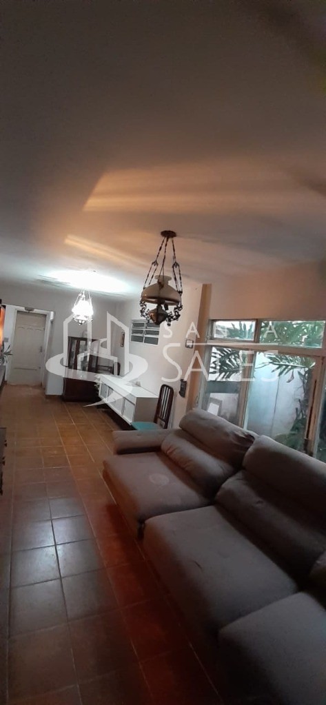 Casa, 4 quartos, 300 m² - Foto 1