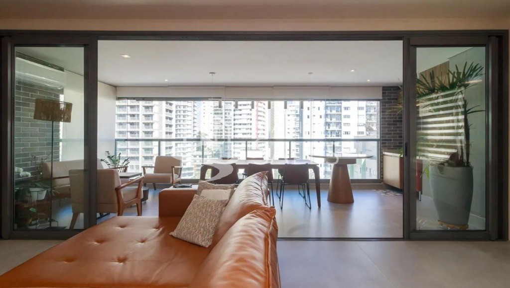 Apartamento, 3 quartos, 141 m² - Foto 2