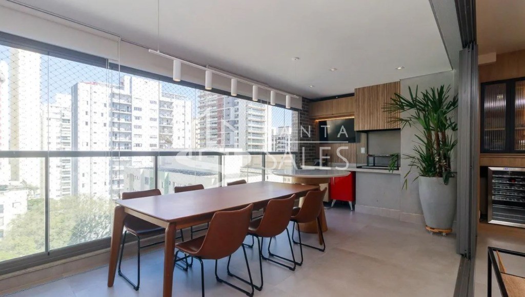 Apartamento, 3 quartos, 141 m² - Foto 1
