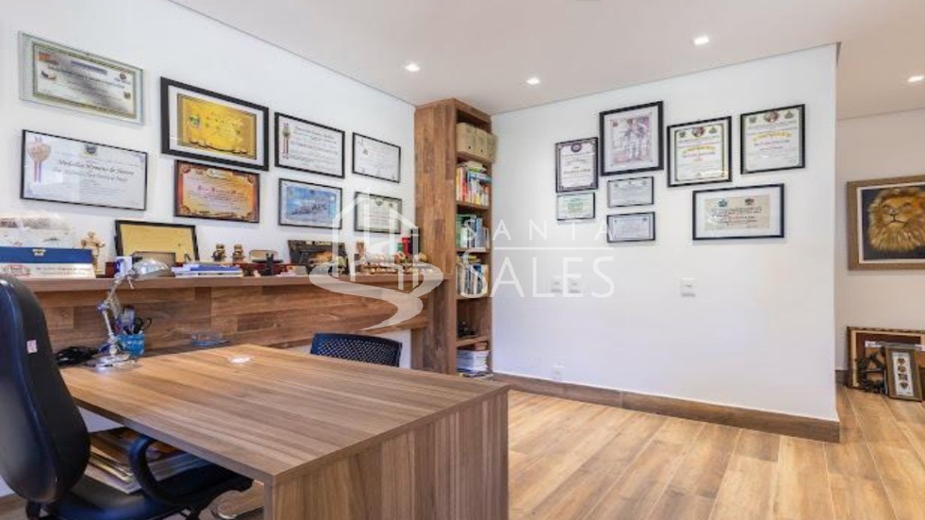 Sobrado, 4 quartos, 1050 m² - Foto 40