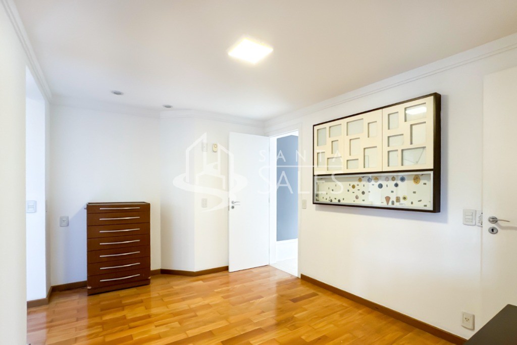 Apartamento, 3 quartos, 198 m² - Foto 1