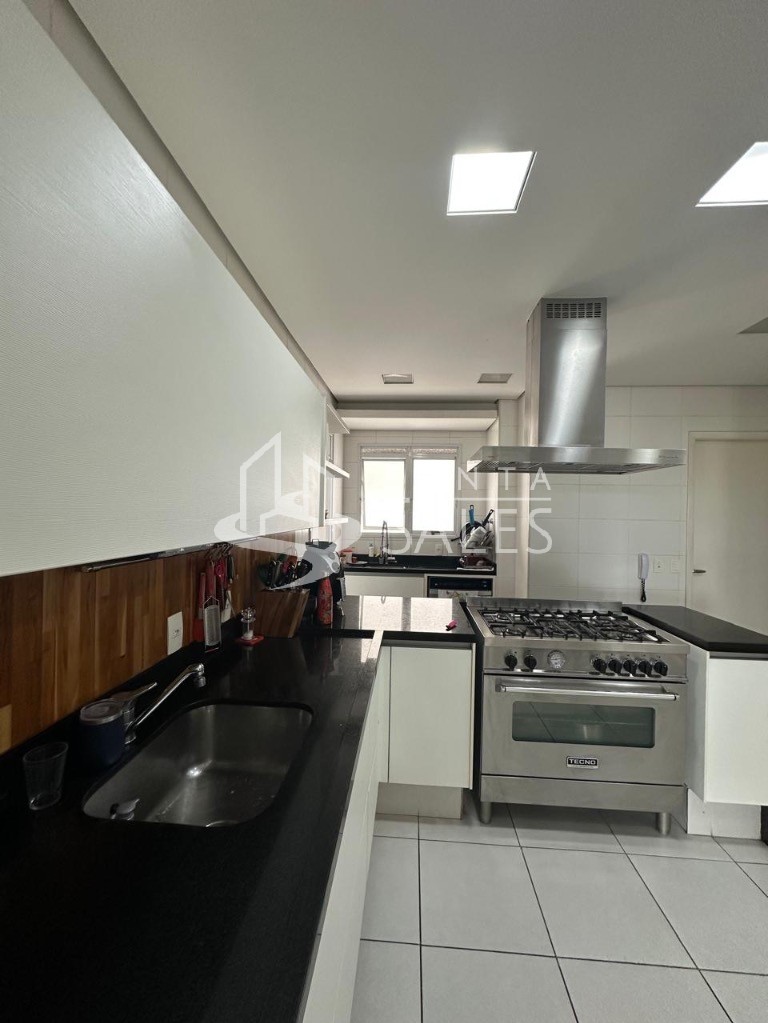 Apartamento, 3 quartos, 230 m² - Foto 24